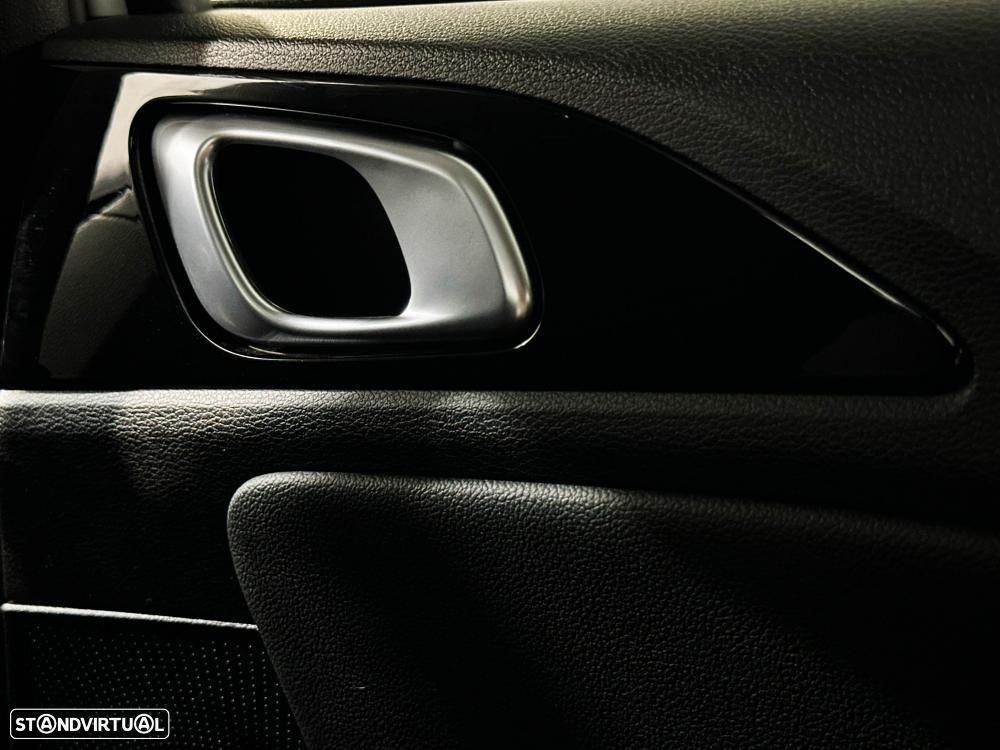 Kia XCeed 1.6 GDI DCT6 OPF Platinum Edition - 28