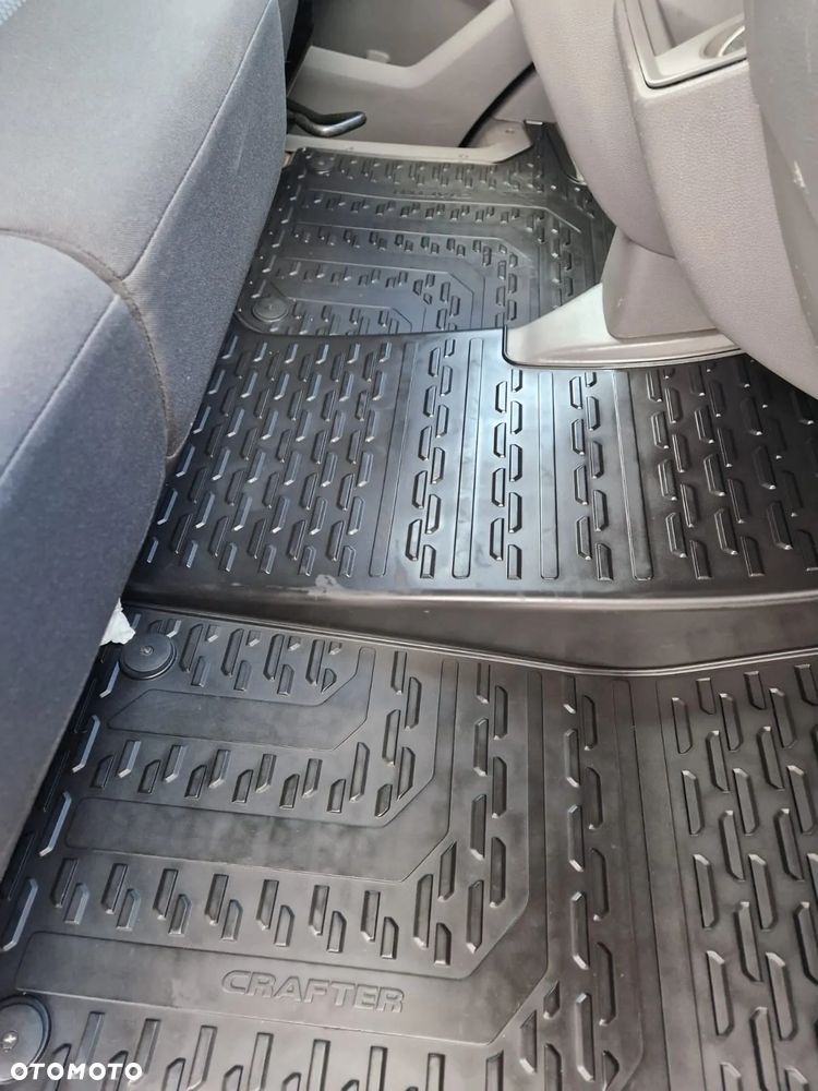 Volkswagen CRAFTER - 9
