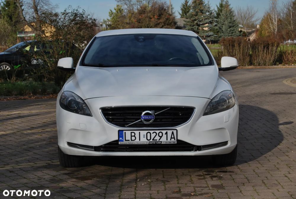 Volvo V40 D2 - 14