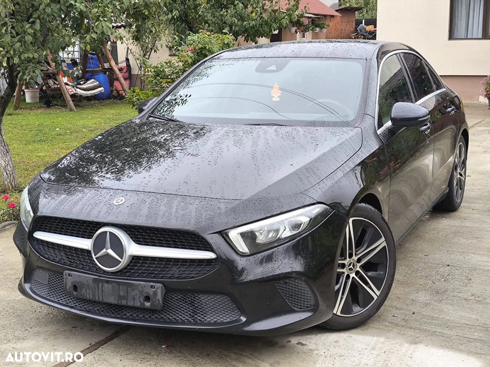 Mercedes-Benz A 180 7G-DCT Edition 2020 - 10