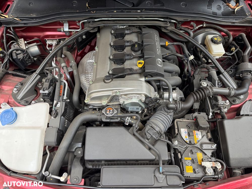 Mazda MX-5 G160 Revolution Top - 8