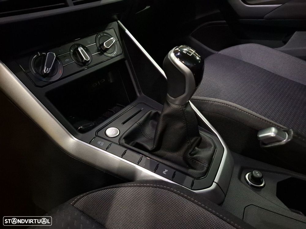VW Taigo 1.0 TSI Urban - 24