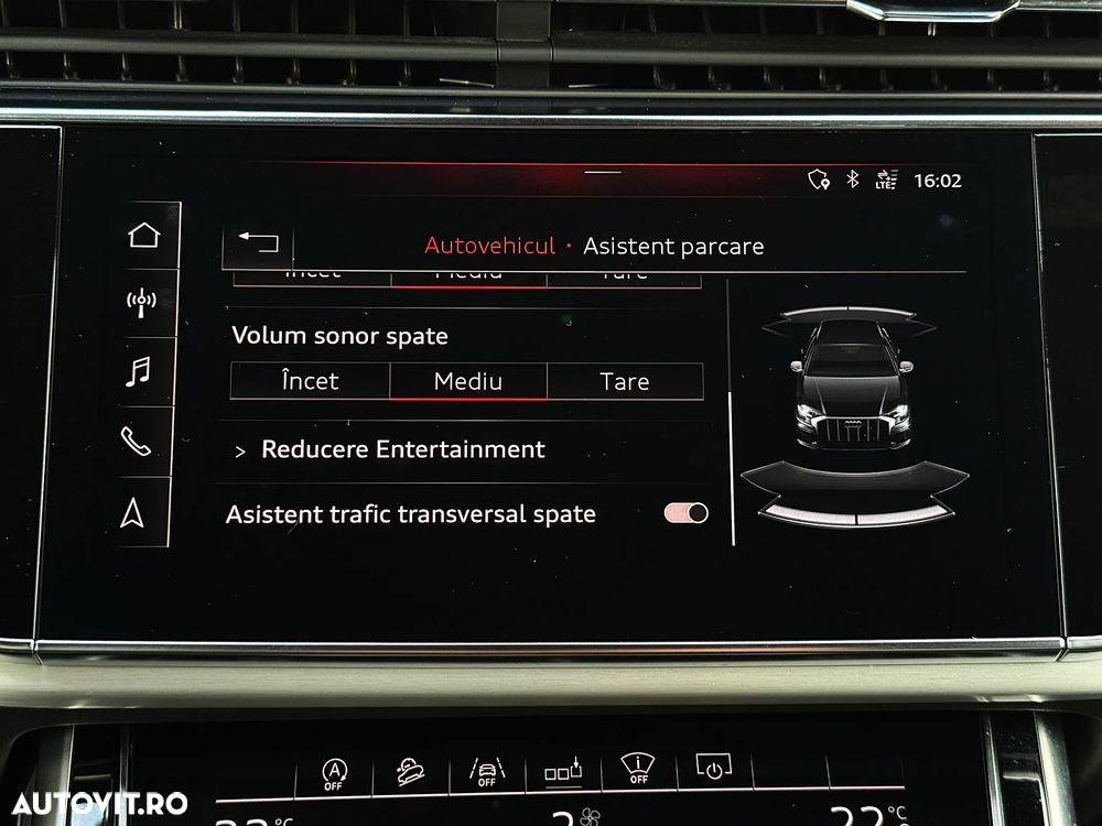 Audi Q8 SUV TFSI quattro 250 kW tiptronic S line business - 17