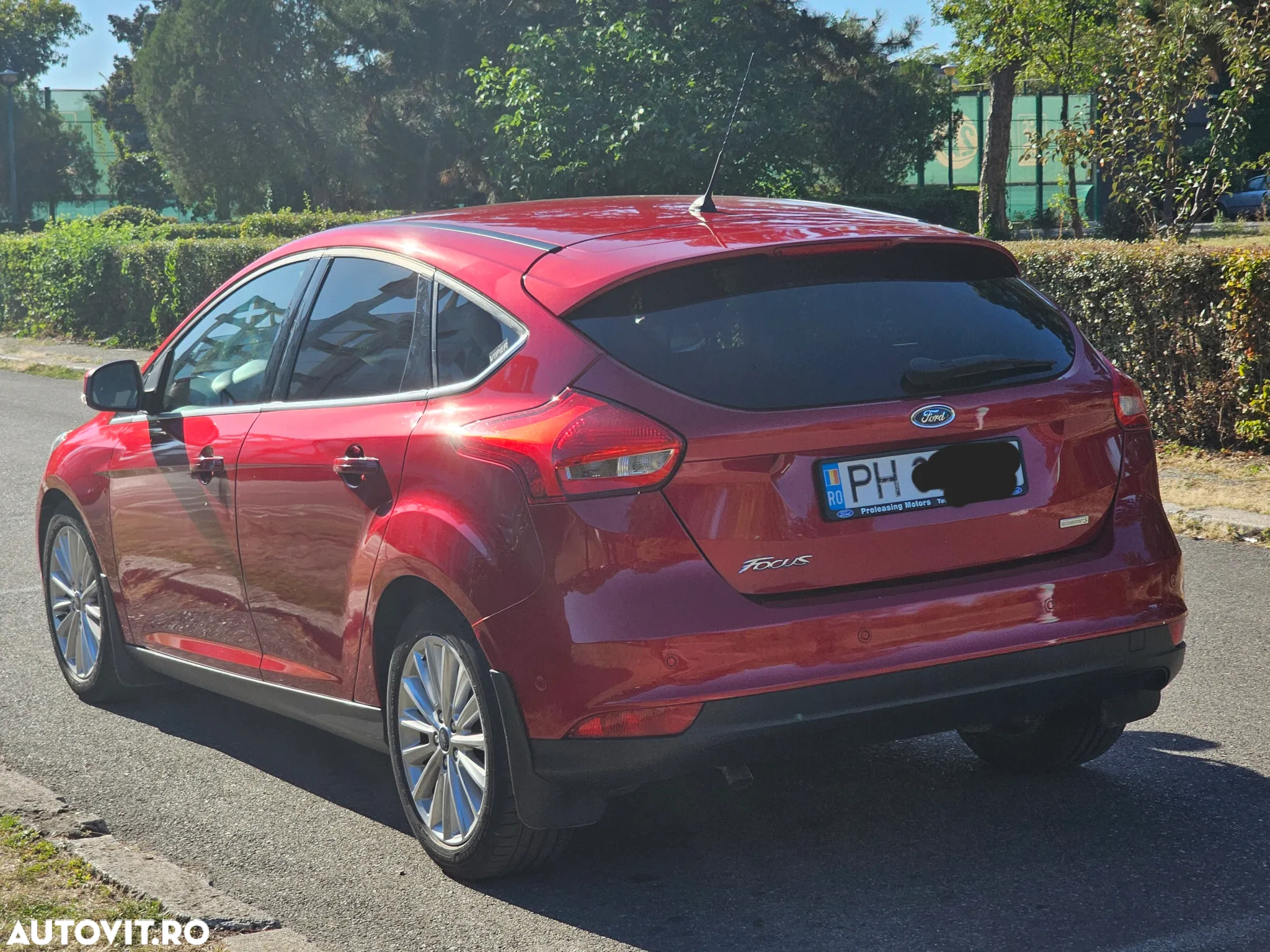 Ford Focus 1.0 EcoBoost Start Stop Titanium - 4