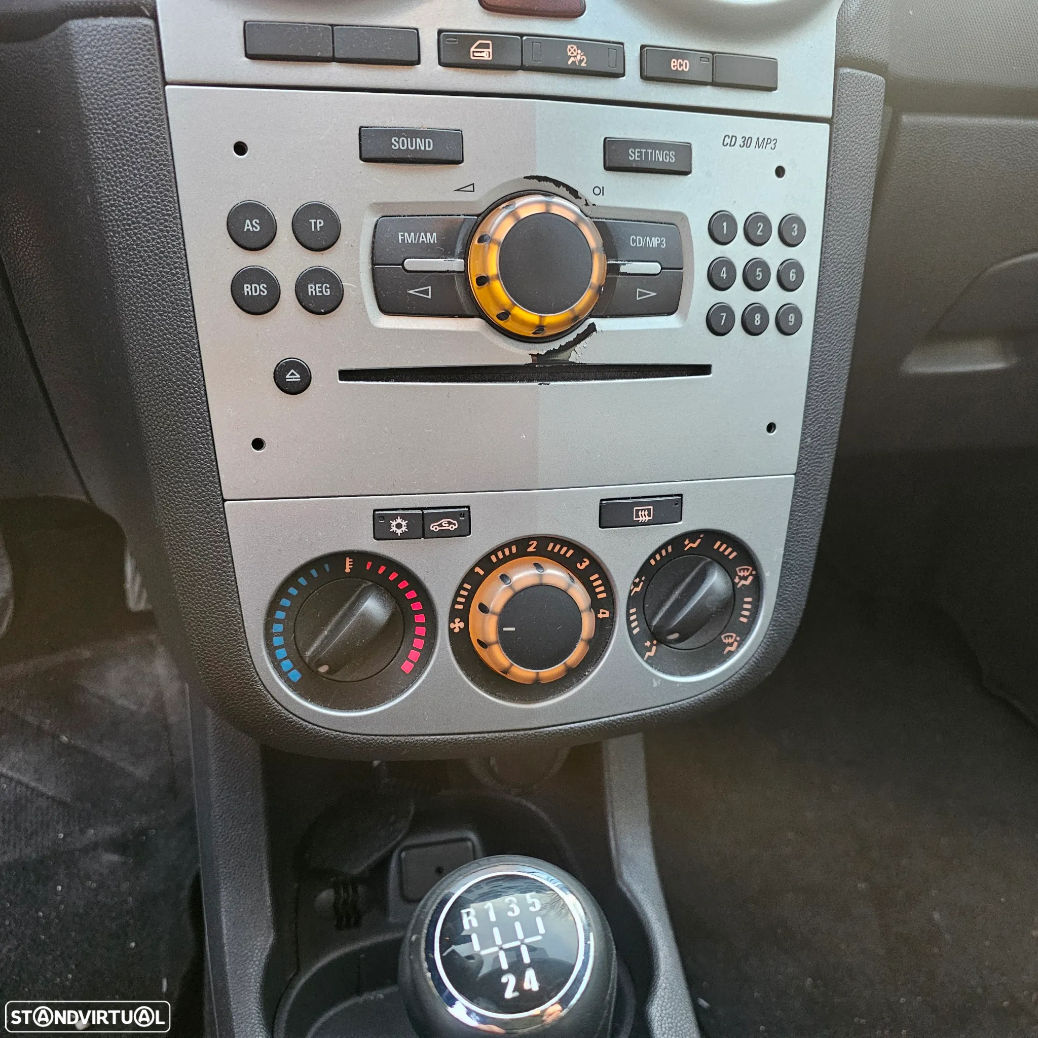 Opel Corsa 1.3 CDTi Enjoy - 4