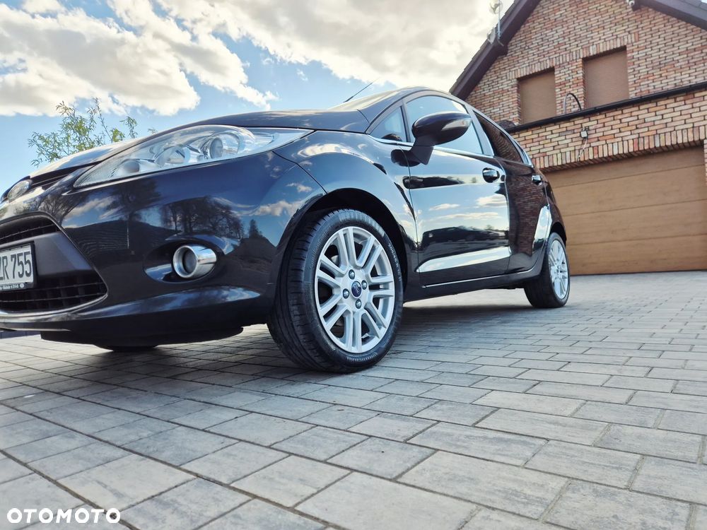 Ford Fiesta 1.4 Champions Edition - 15