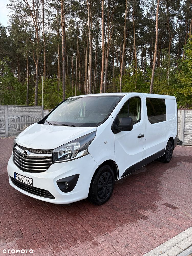Opel Vivaro - 1