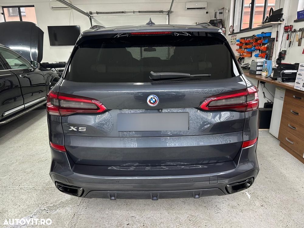 BMW X5 2018 — imagine 7
