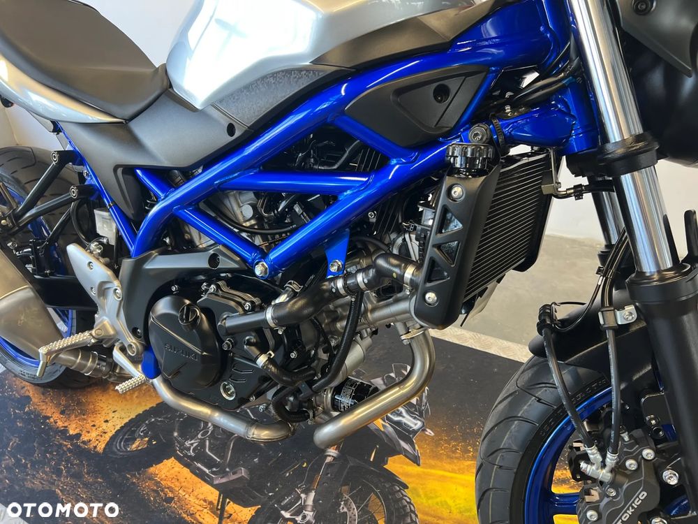 Suzuki SV - 22