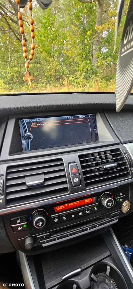 BMW X5 3.5d xDrive - 16