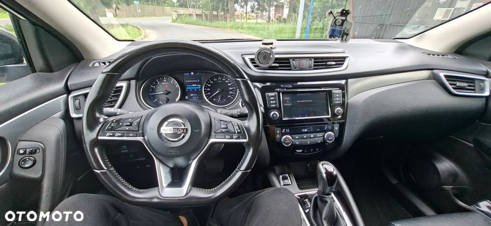 Nissan Qashqai 1.3 DIG-T N-Connecta DCT - 15