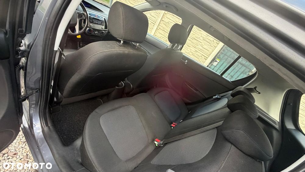 Hyundai i20 - 32