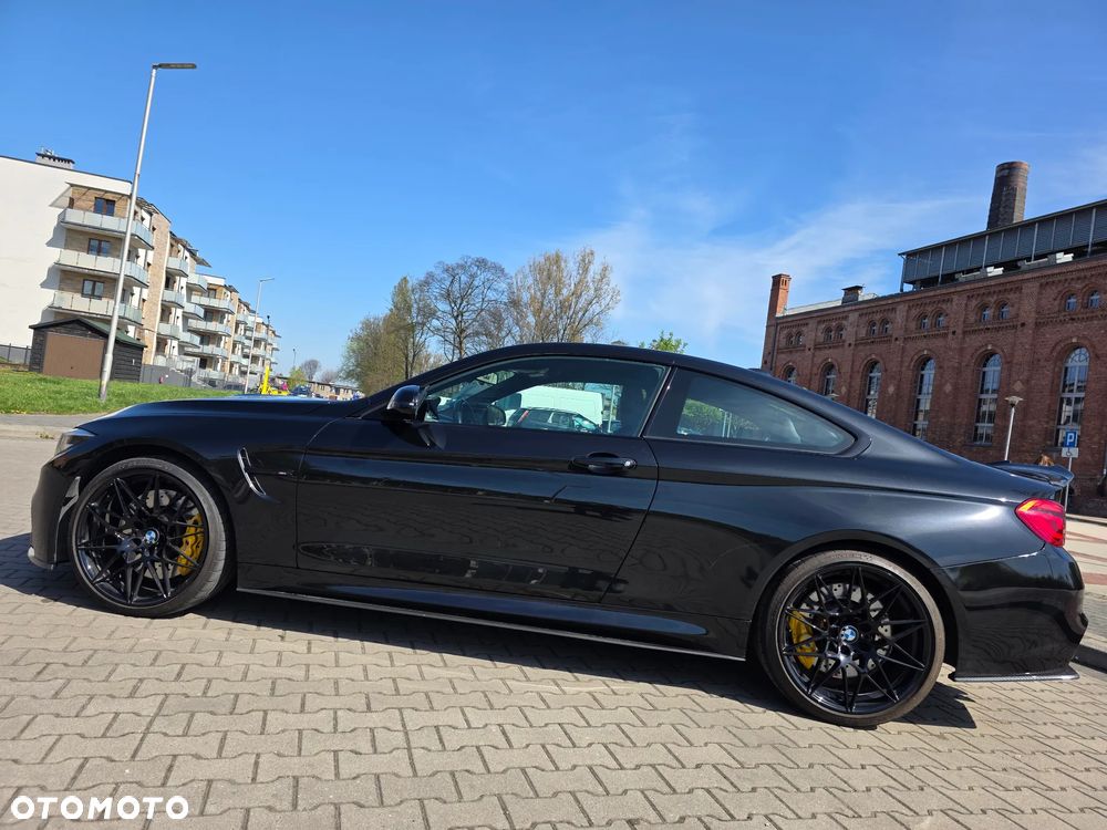 BMW M4 - 8