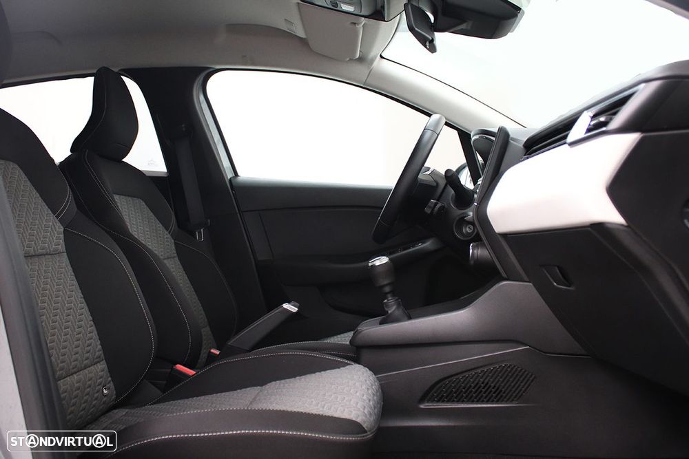 Renault Clio 1.0 TCe Evolution - 21