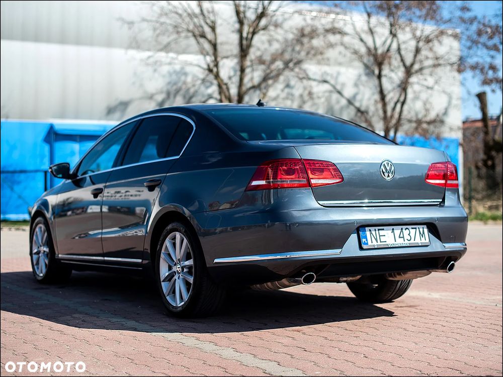 Volkswagen Passat - 6