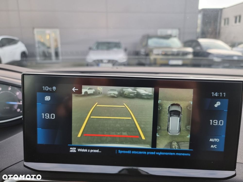 Peugeot 3008 1.5 BlueHDi Allure Pack S&S - 32