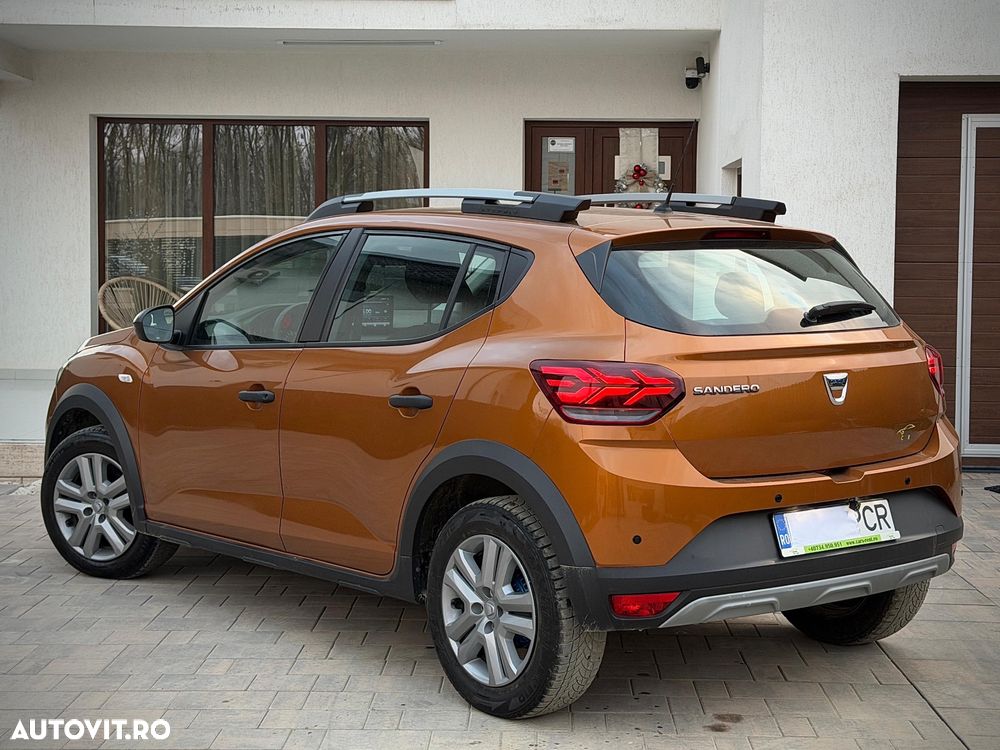 Dacia Sandero Stepway TCe 90 MT6 Essential - 4