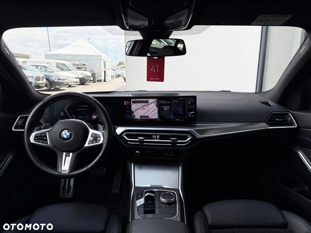 BMW Seria 3 320d xDrive M Sport sport - 12