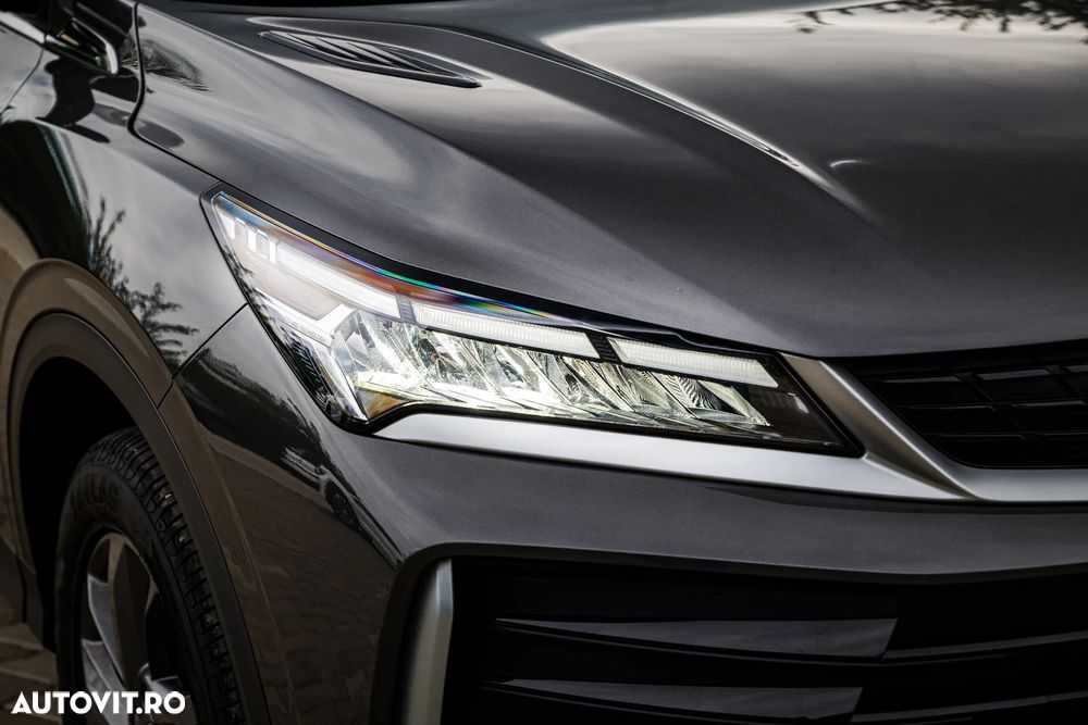 Geely Coolray - 13