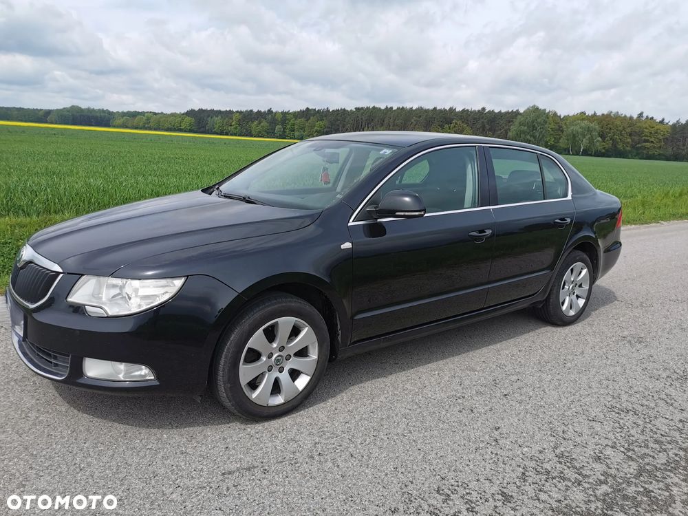 Skoda Superb 2.0 TDI Comfort - 1