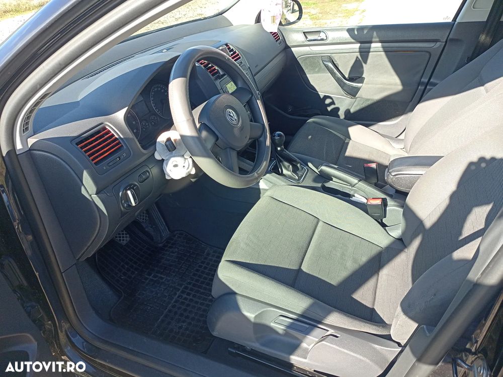 Volkswagen Golf 1.4 FSI Comfortline - 11