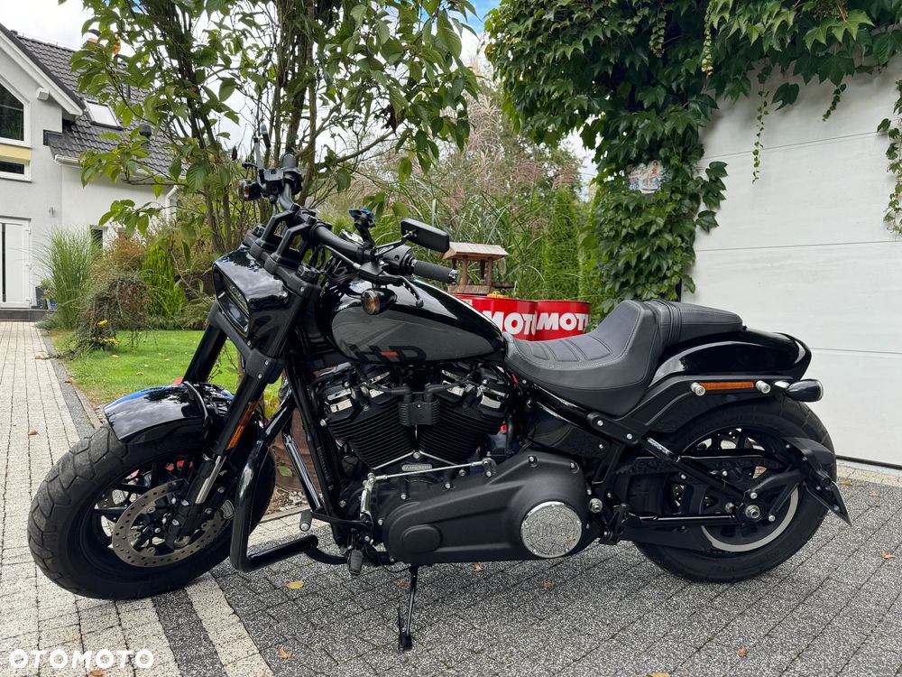 Harley-Davidson Dyna Fat Bob - 1