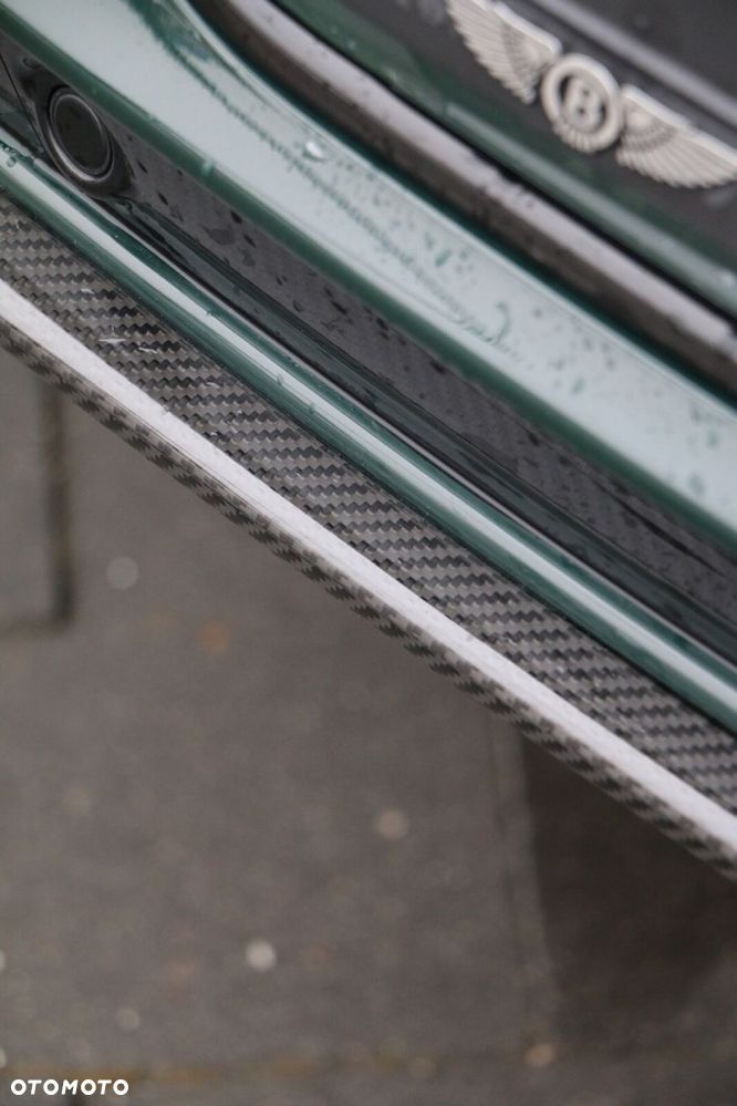 Bentley Continental GT - 16