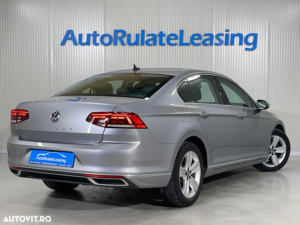 Volkswagen Passat 2.0 TDI DSG Highline - 3