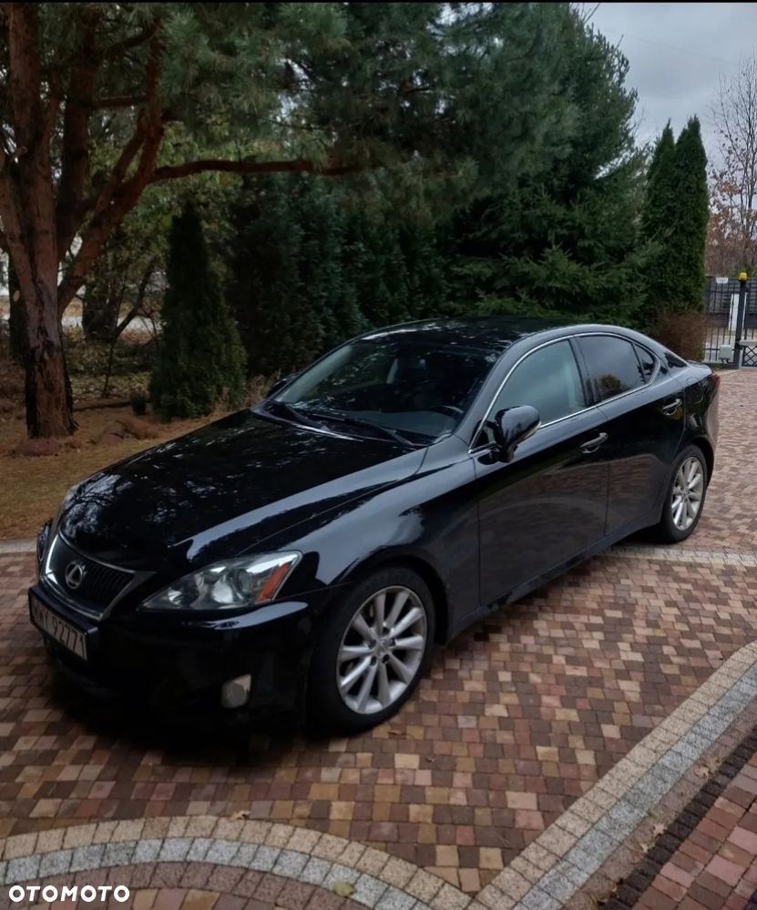 Lexus IS 250 Prestige - 22