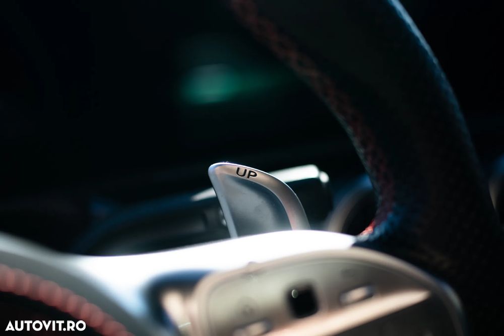 Mercedes-Benz CLA - 35