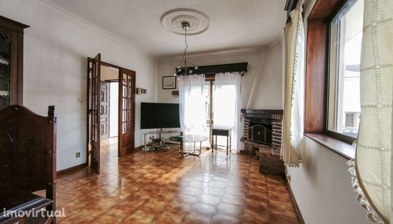 Venda de moradia V4 em bom estado, Darque, Viana do Castelo - Grande imagem: 2/34