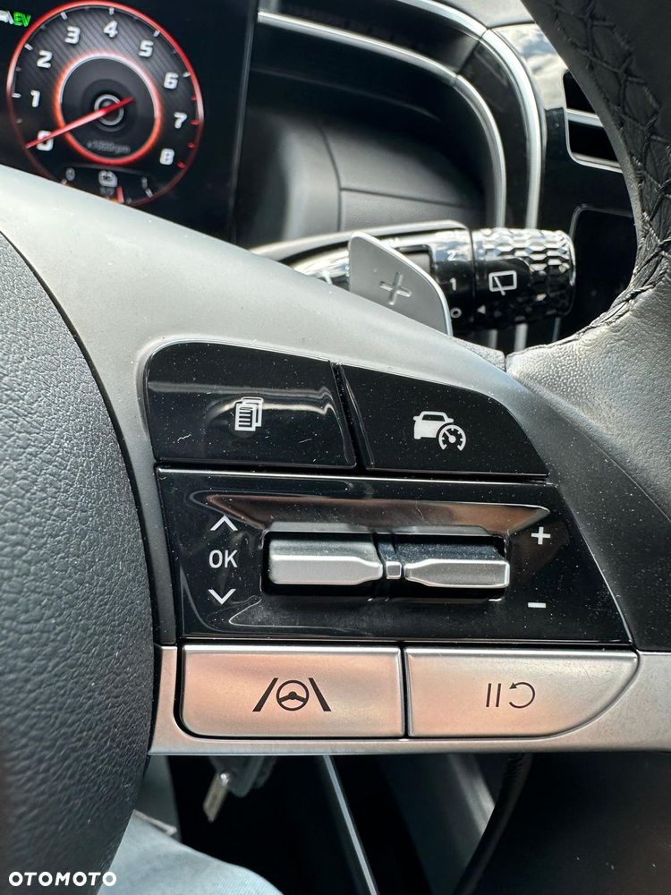 Hyundai Tucson - 12