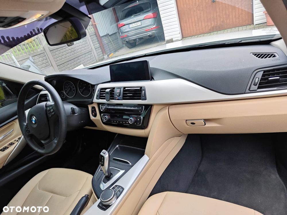 BMW Seria 3 320i xDrive Edition Luxury Line Purity - 13