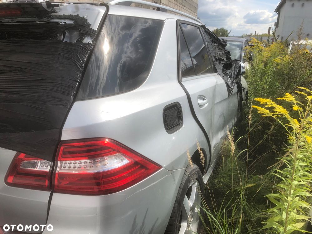 Mercedes-Benz ML 350 BlueTEC 4MATIC 7G-TRONIC - 6