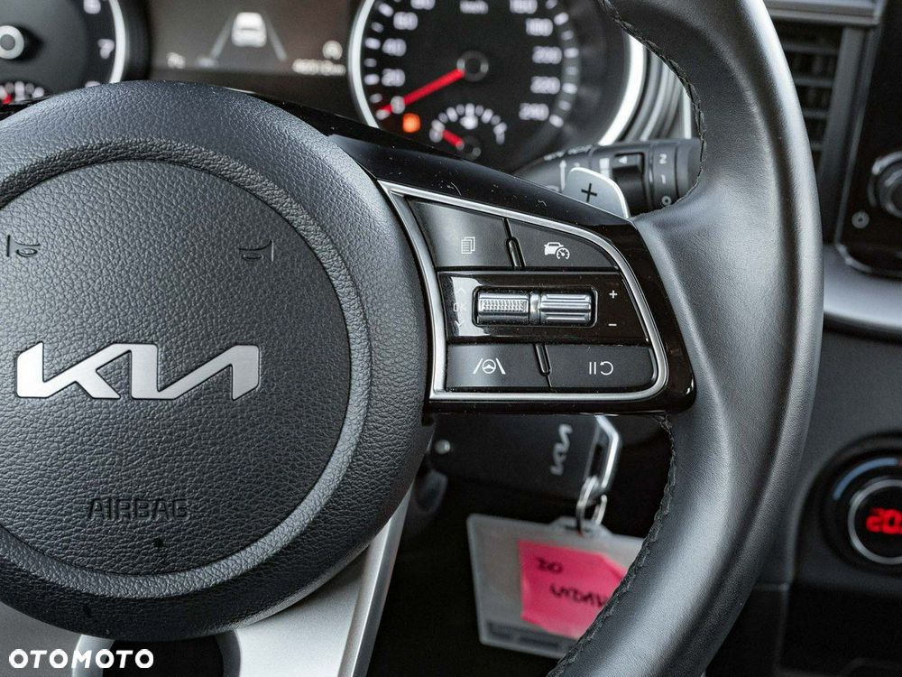 Kia Ceed 1.5 T-GDI M DCT - 17