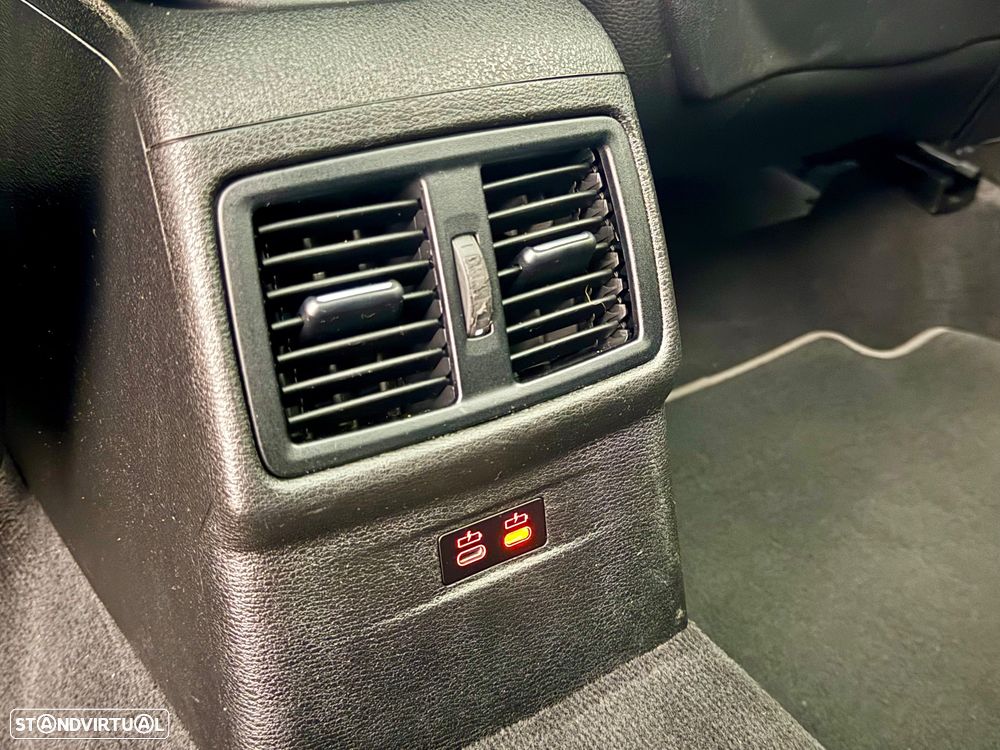 BMW X1 16 d sDrive Auto xLine - 21
