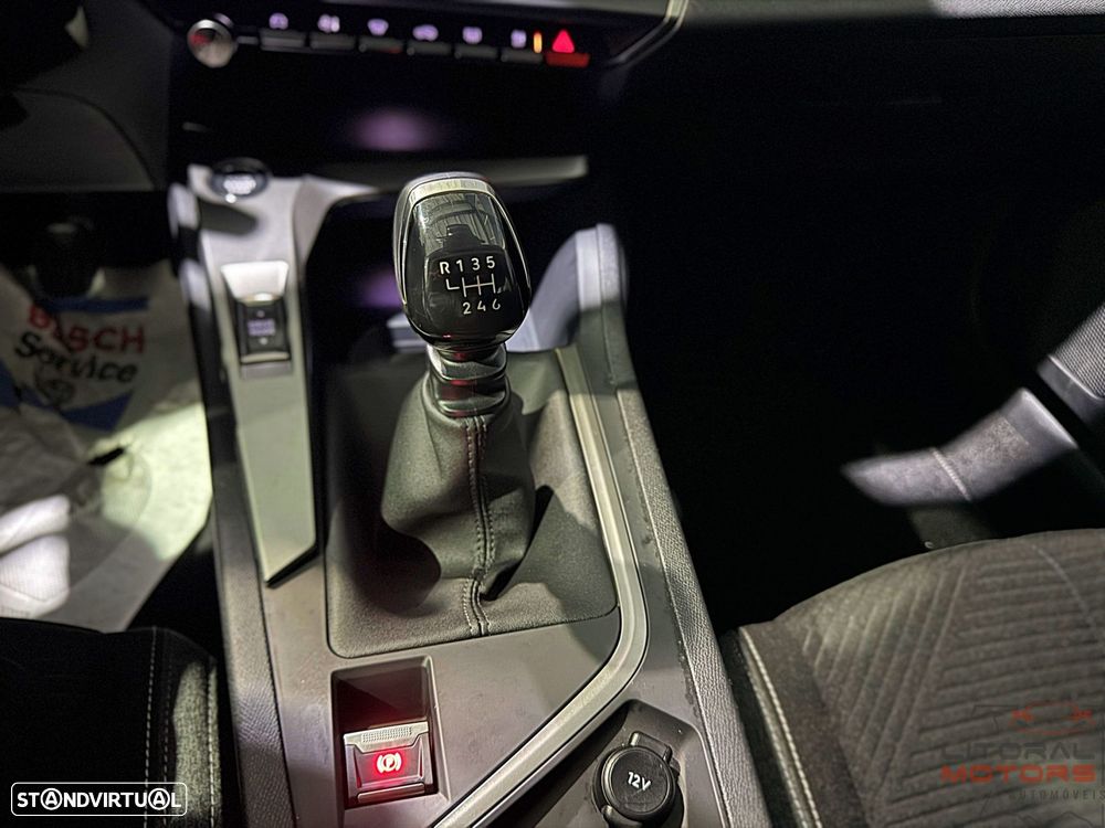 Peugeot 308 1.2 PureTech Active - 28