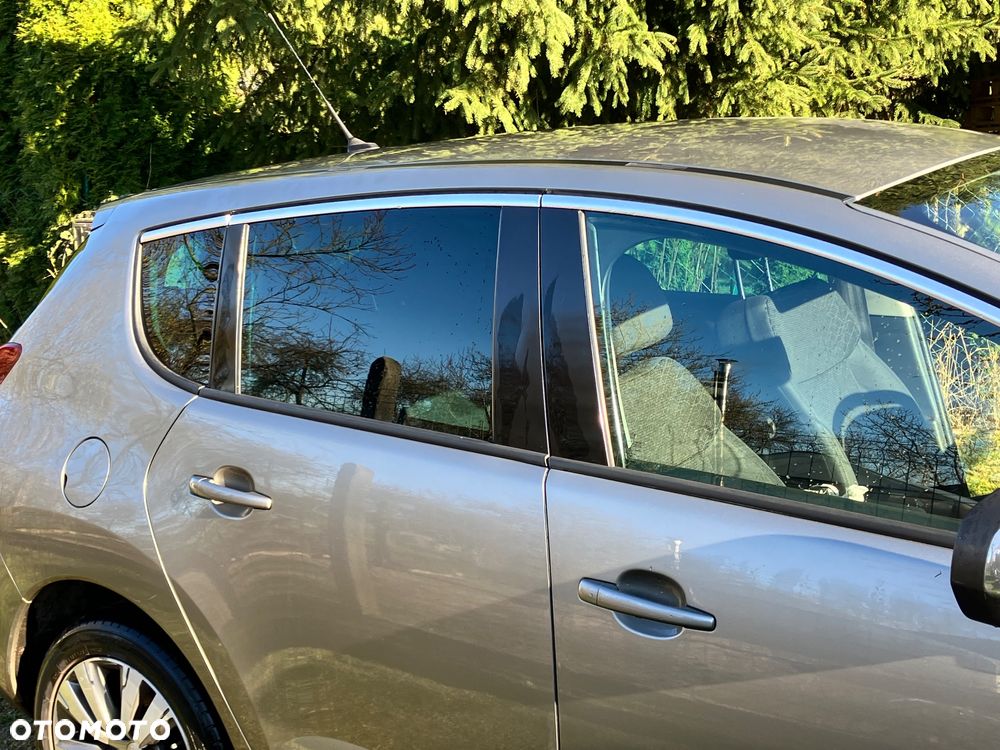 Peugeot 3008 1.6 BlueHDi Active S&S - 8