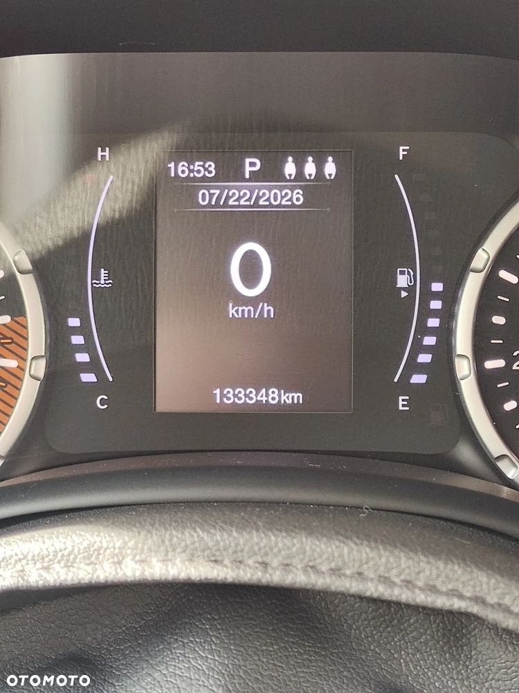 Jeep Renegade - 12