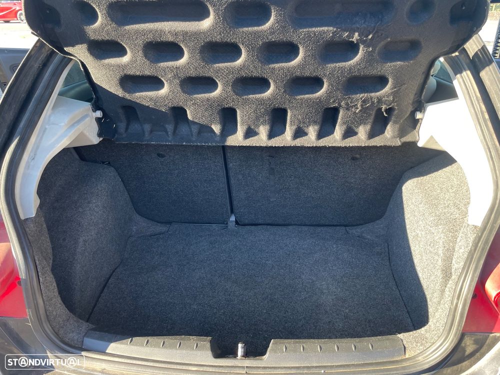 SEAT Ibiza 1.4 TDI DPF - 25