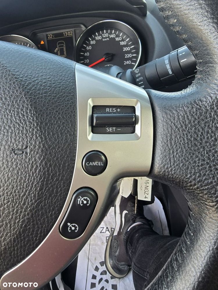 Nissan Qashqai - 22
