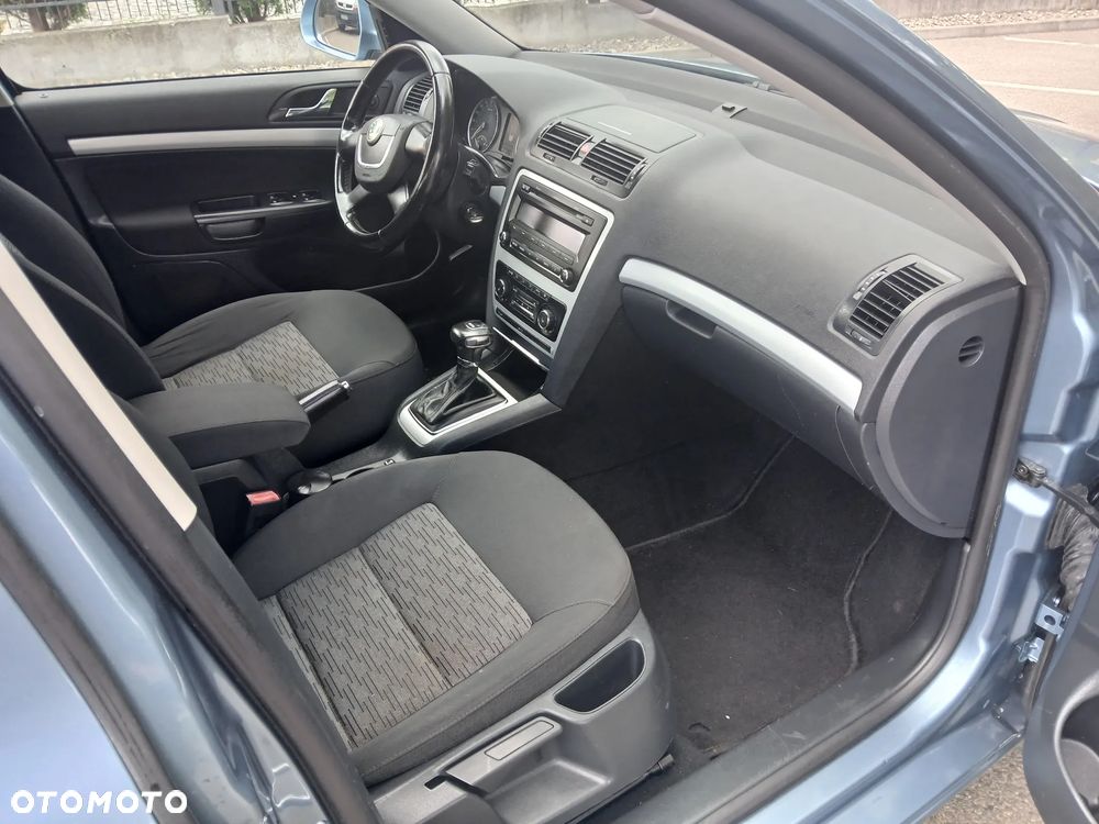 Skoda Octavia 2.0 TDI DPF DSG Elegance - 18