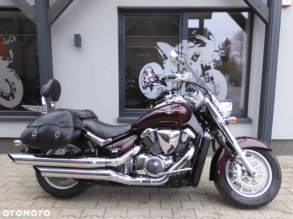 Suzuki Intruder - 10