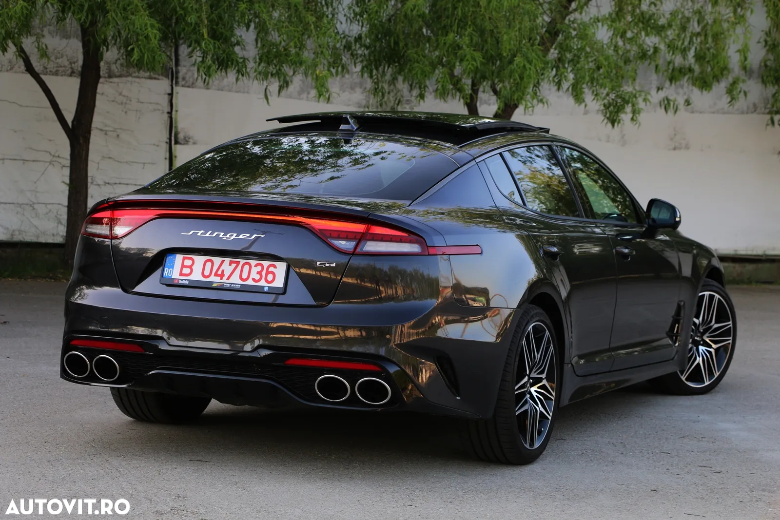 Kia Stinger 3.3 T-GDI AWD GT - 5