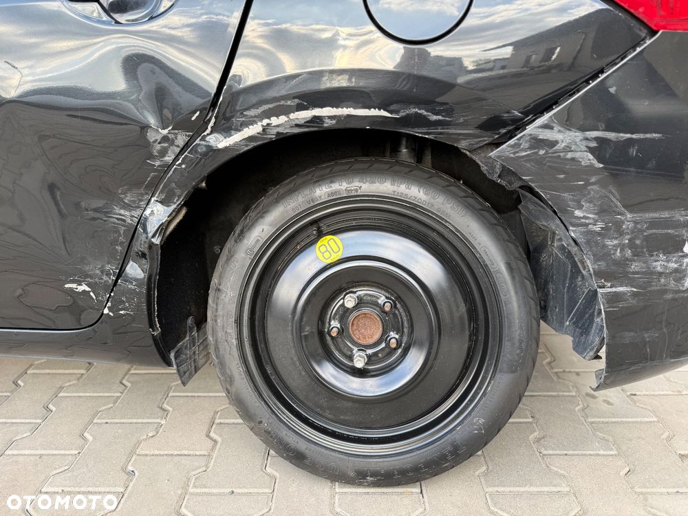 Toyota Auris 1.33 VVT-i Terra Start - 14