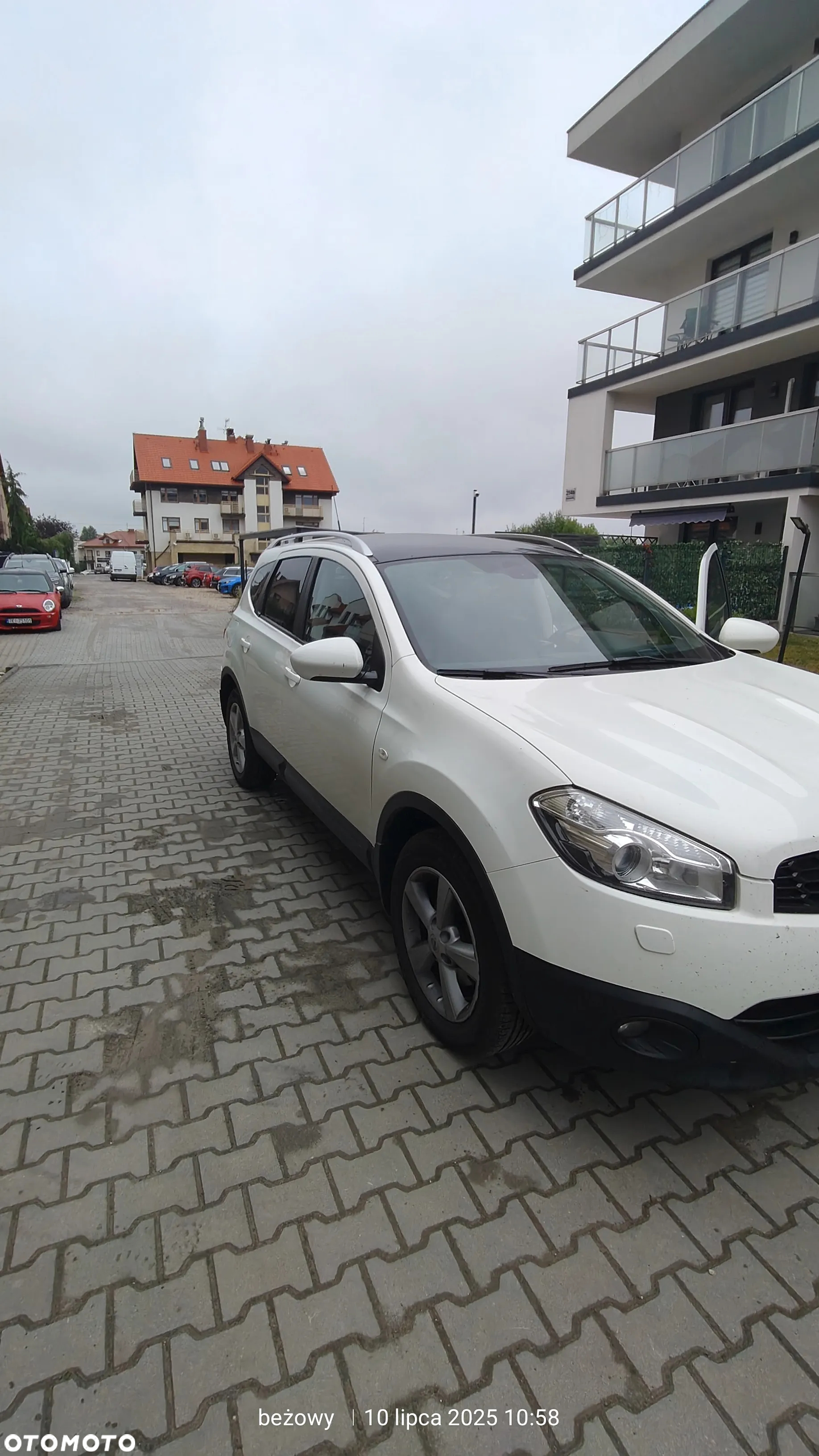 Nissan Qashqai+2 2.0 Tekna - 8