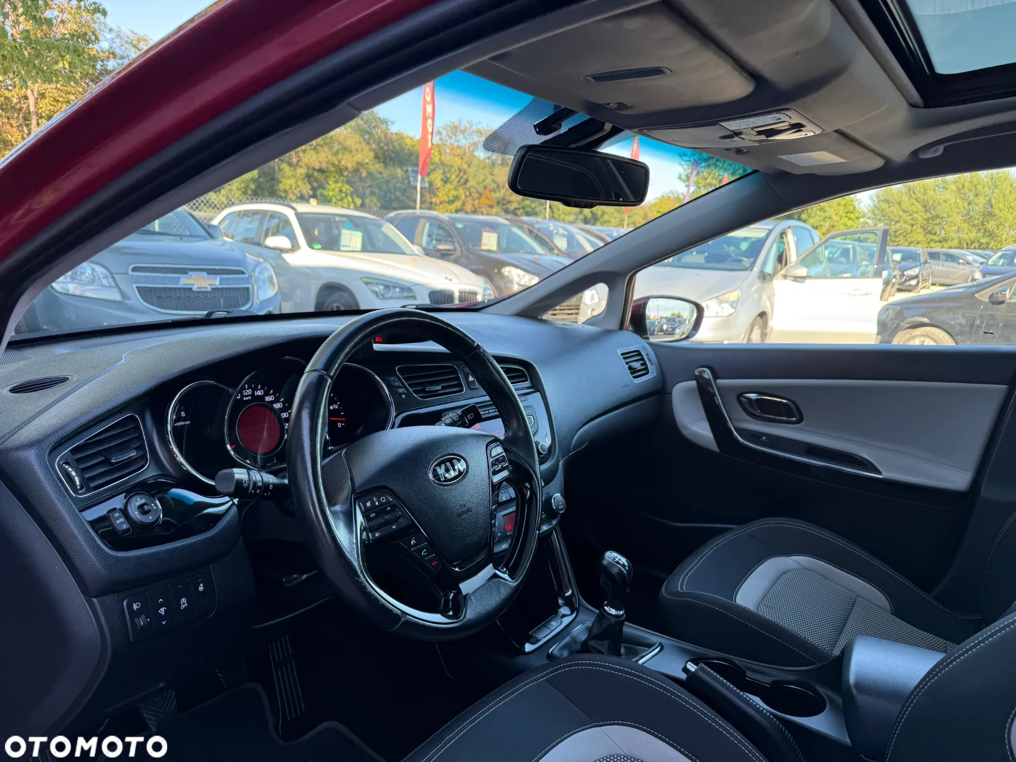 Kia Ceed 1.6 CRDi SCR L - 27