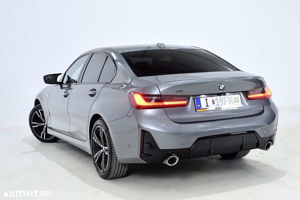 BMW Seria 3 320i xDrive Aut. M Sport - 35