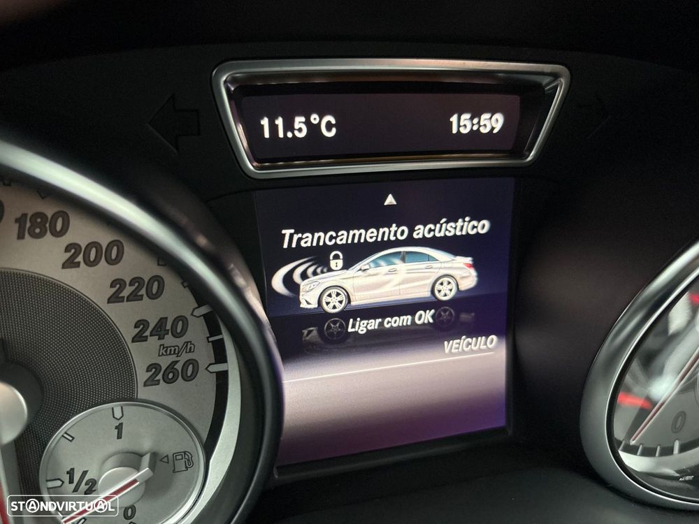 Mercedes-Benz CLA 200 CDI Urban - 36