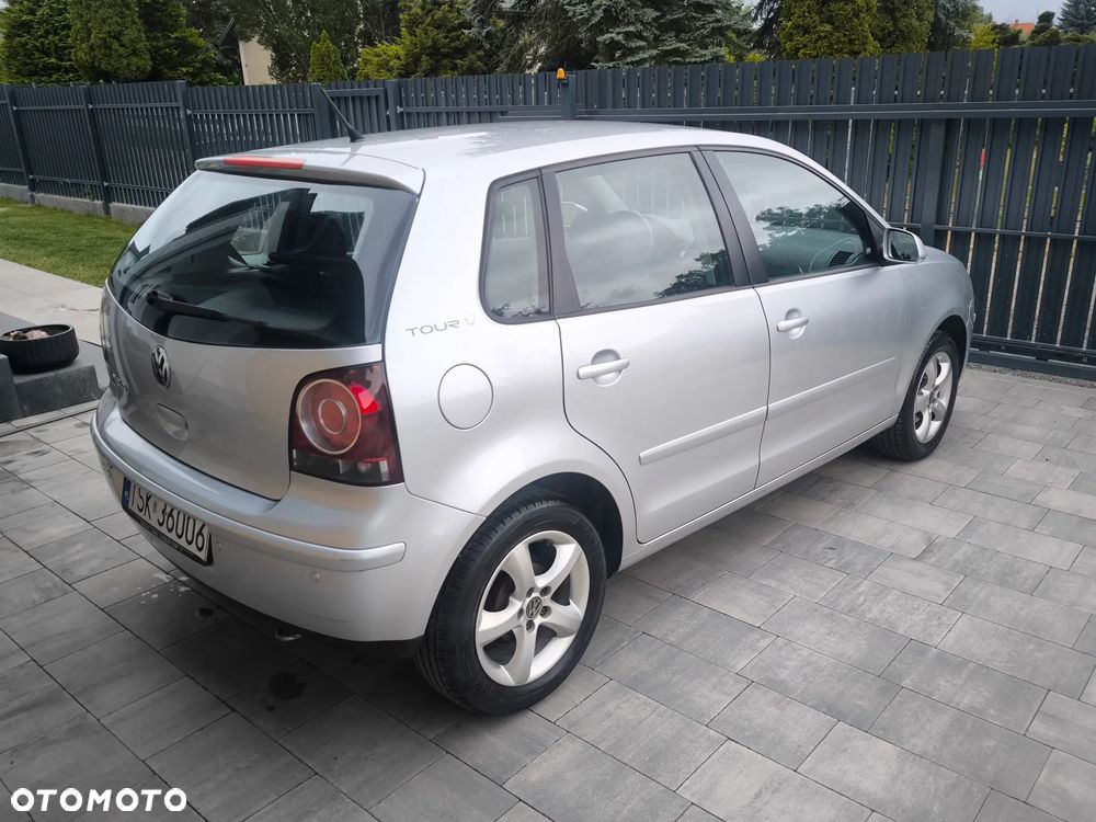 Volkswagen Polo 1.2 Tour - 4